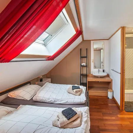 Luxurious House With Sauna In Дом отдыха Бастонь