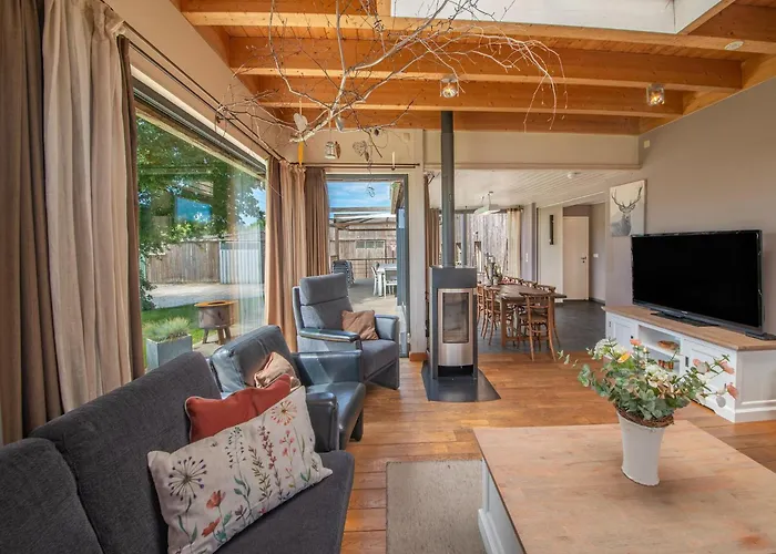 Luxurious House With Sauna In Bastogne