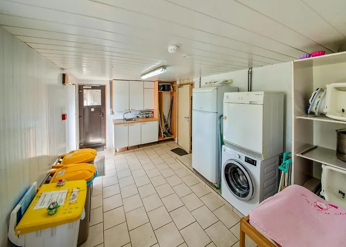 Luxurious House With Sauna In Bastogne