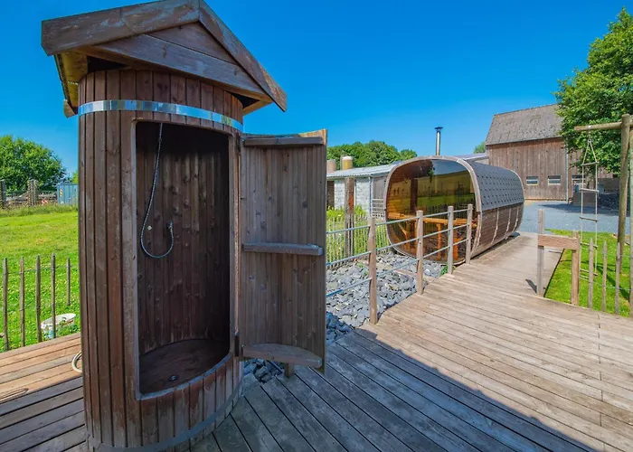 Luxurious House With Sauna In Nyaraló *